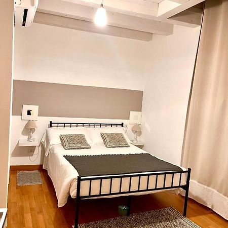 Residenza Serena B&B -Centro Storico Mantua Buitenkant foto