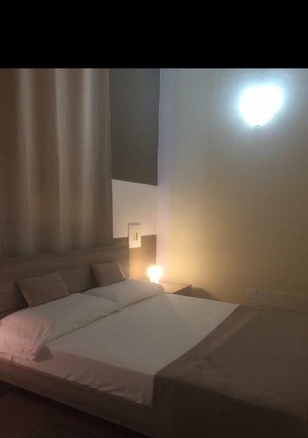 Residenza Serena B&B -Centro Storico Mantua Buitenkant foto