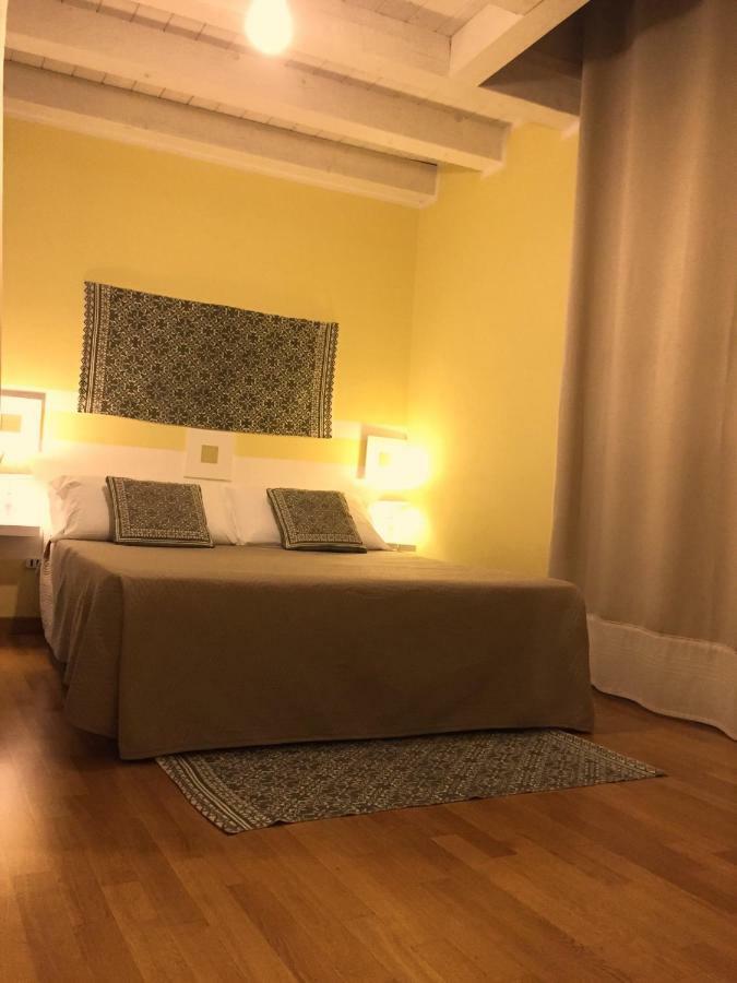 Residenza Serena B&B -Centro Storico Mantua Buitenkant foto